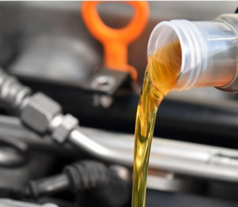 ​润滑油：提高设备效率与寿命的秘诀